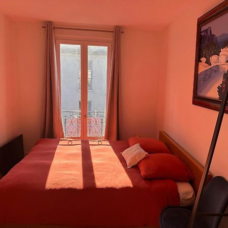 Quiet Apartment Hill Of Montmartre Paris Exterior photo